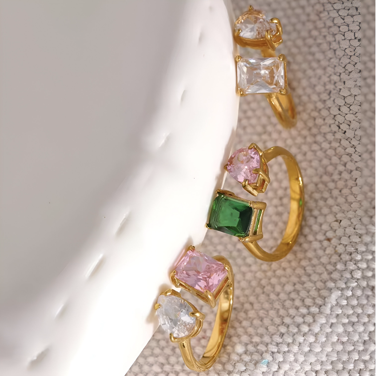 Anello Luana