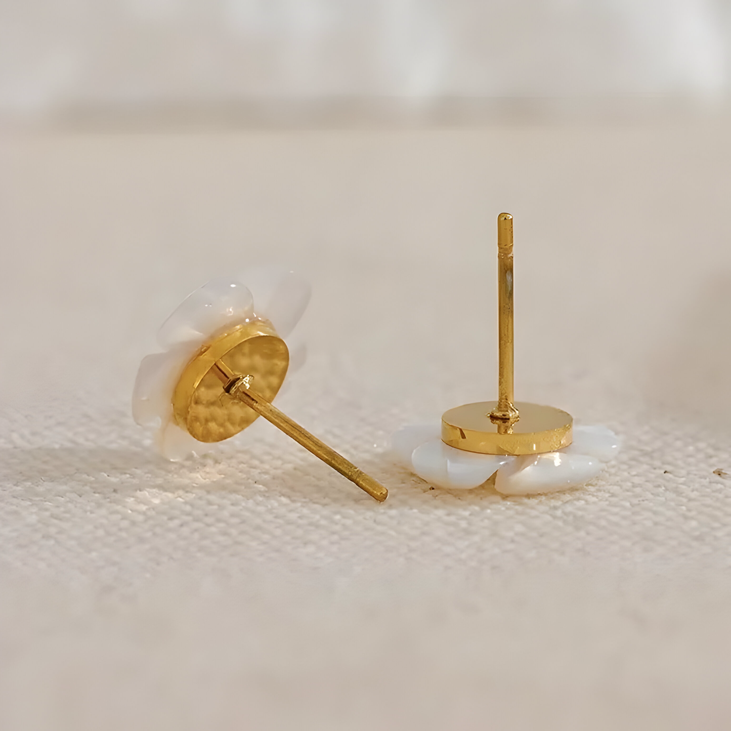 Orecchini Fiorellino Madreperla