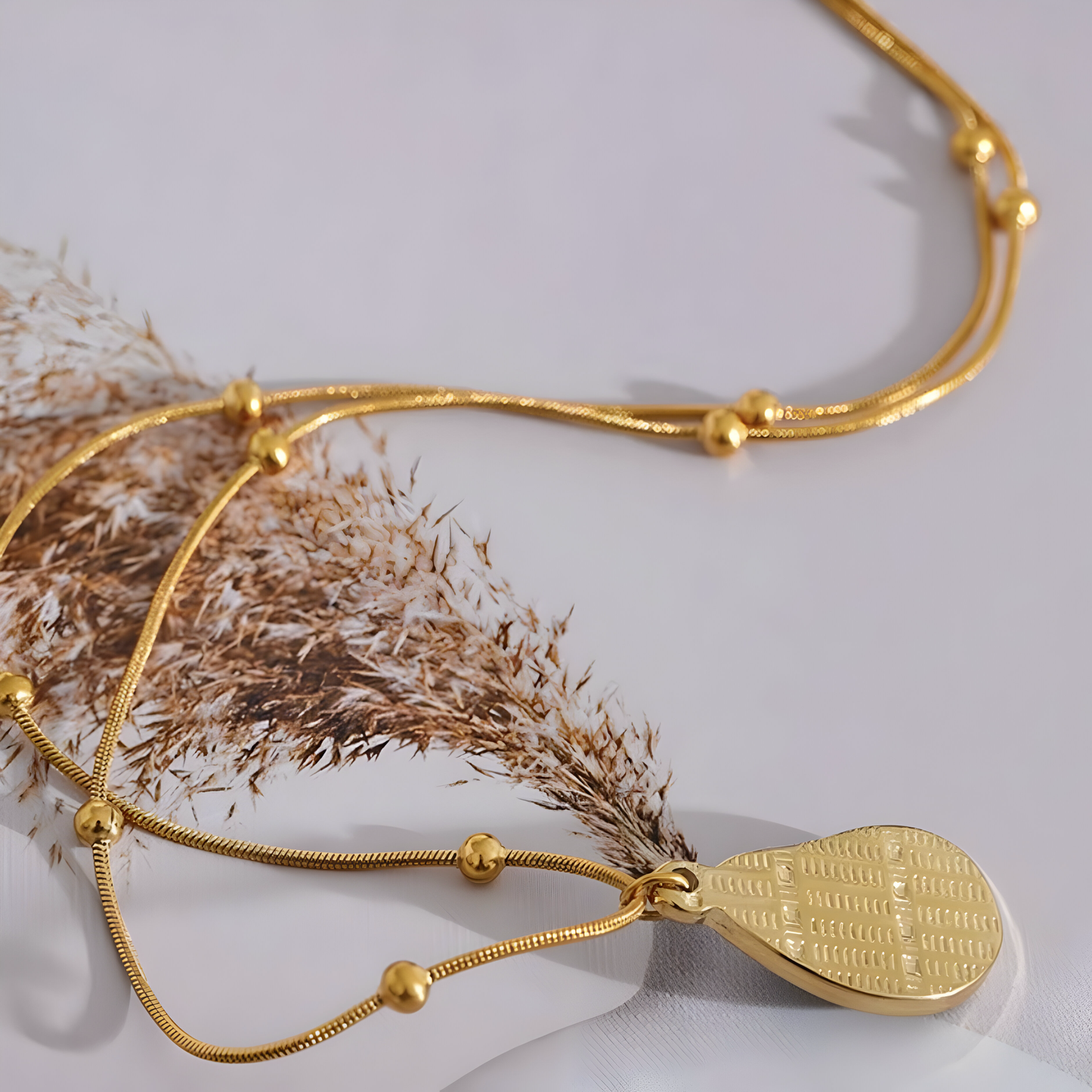 Collana Olivia