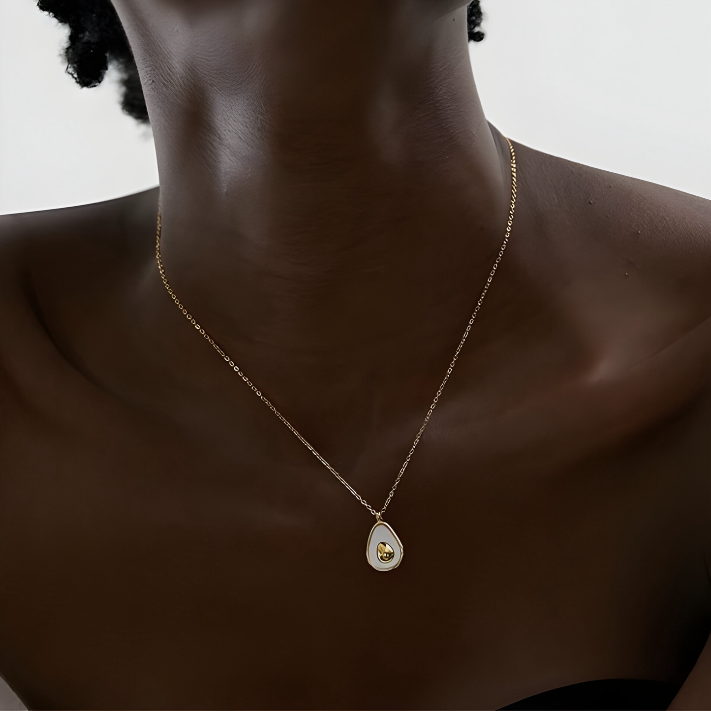 Collana Avocado