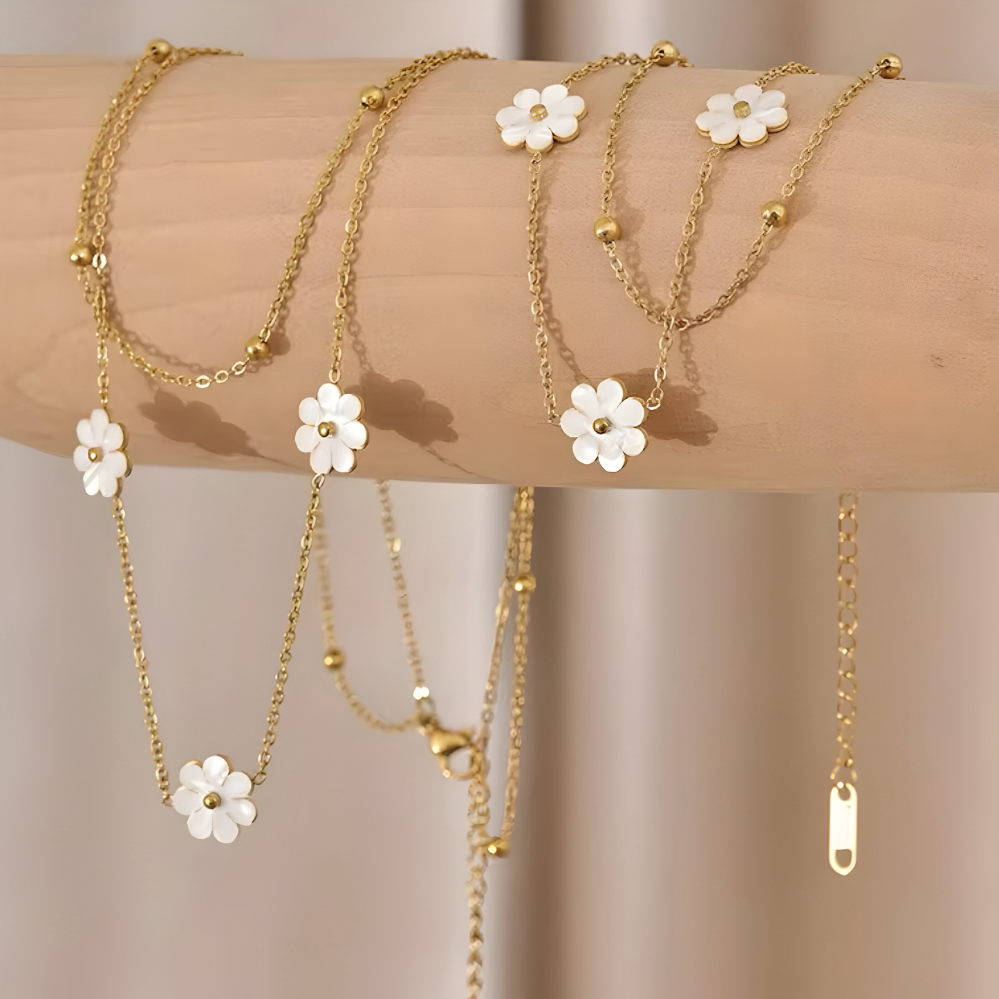 Collana Fiorellino Madreperla