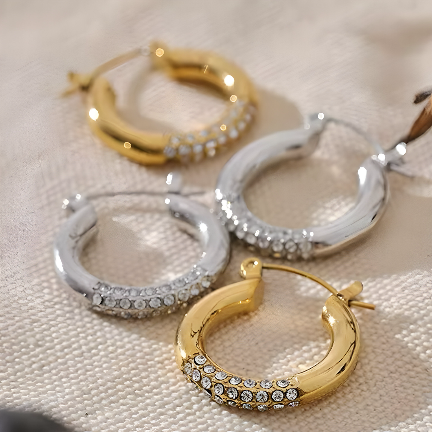 Orecchini Loop Bottom Shine