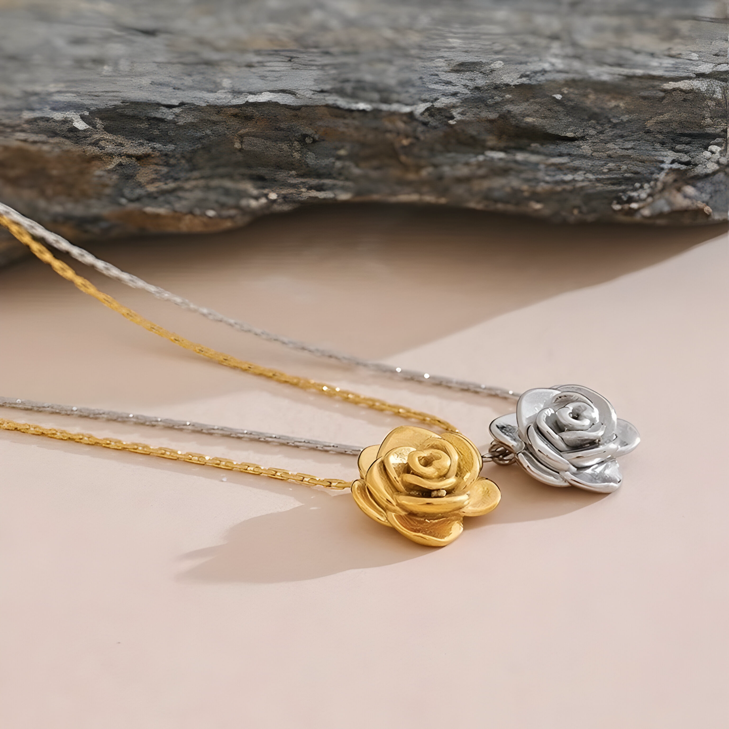 Collana Fiore Di Rosa