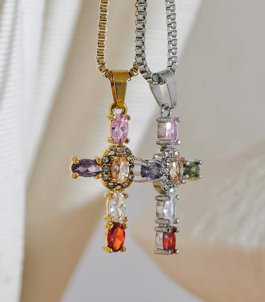 Collana Faith